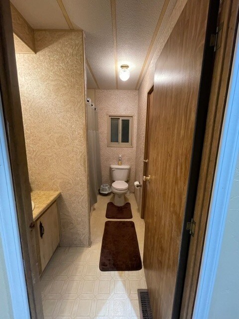 Building Photo - 19 Bradley Ln