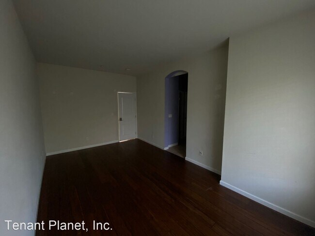 Building Photo - 2 br, 2.5 bath House - 596 Saco Terrace