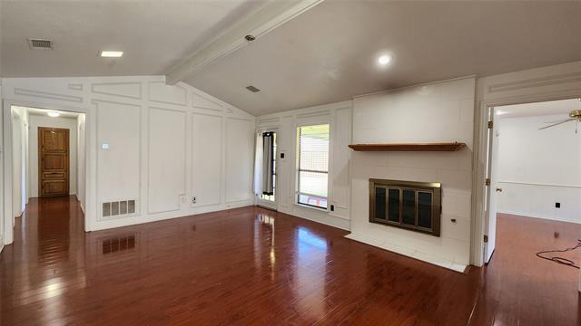 Building Photo - 1526 Silverleaf Dr