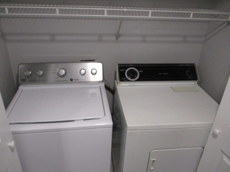 washer & dryer - 5225 W Reno Ave