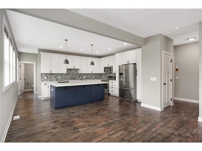 Building Photo - 15590 Duck Trail Ln