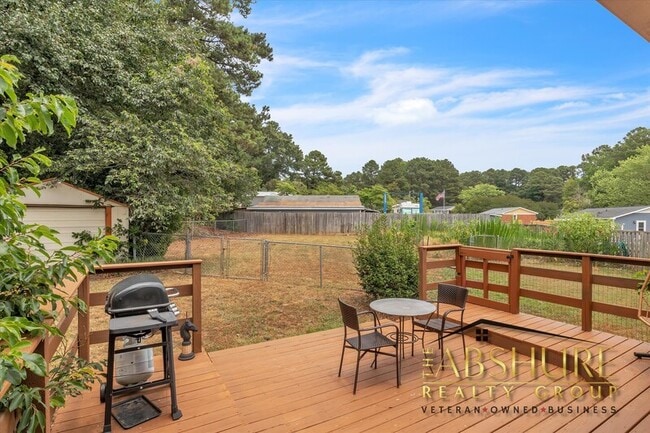 Building Photo - 2632 Meyerswood Dr