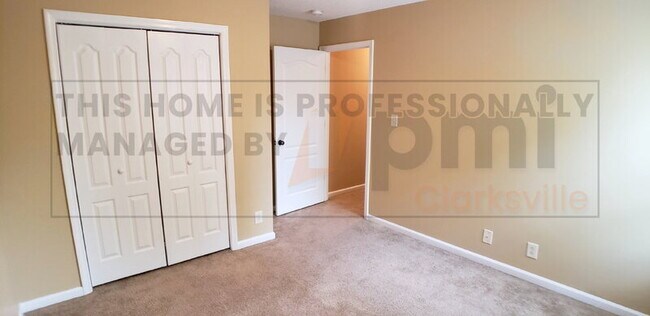 Building Photo - 3416 Bradfield Dr
