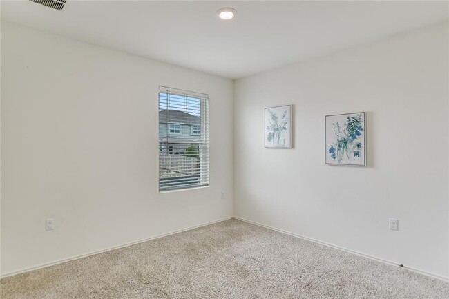 Building Photo - 15205 Spruce Frost Cv