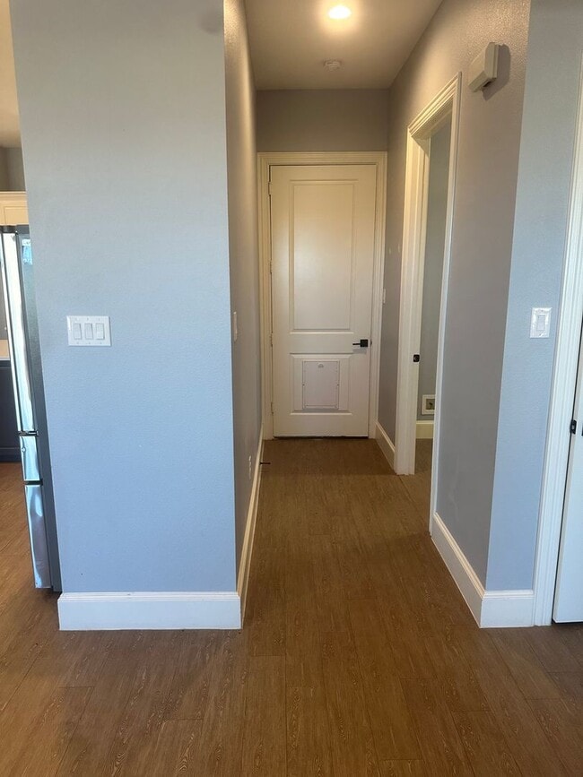 Building Photo - open concept 4bd - rent to own