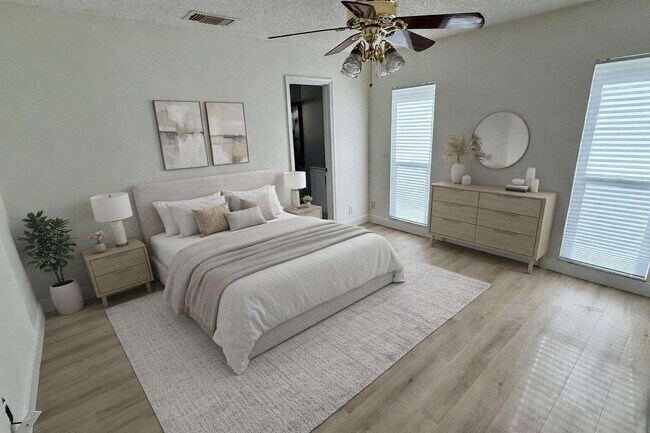 Building Photo - 7321 NW 38th Ct