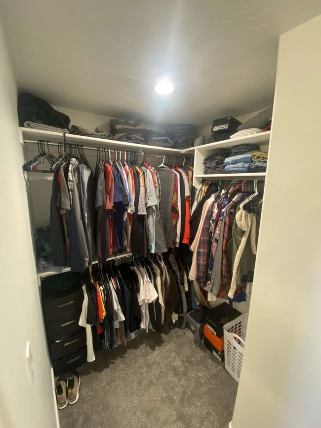 Building Photo - 546 E 625 S