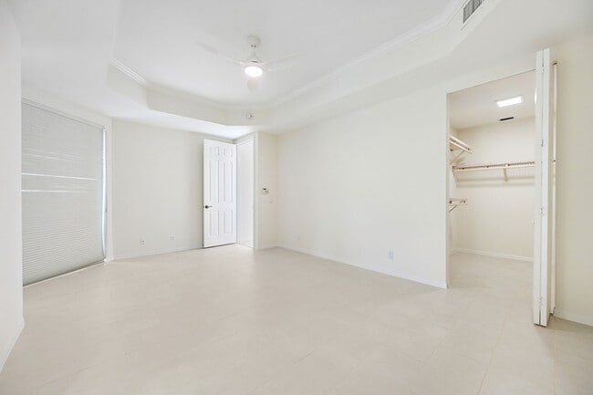 Building Photo - 1580 Clermont Dr