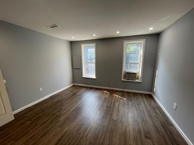 Building Photo - 1152 Market St