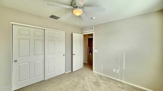 Building Photo - 1132 S Amulet