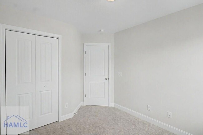 Building Photo - 106 Heirloom Rd