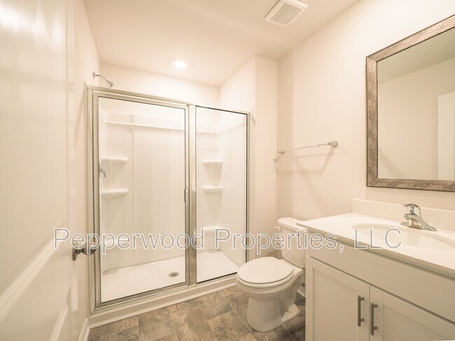 Building Photo - 1761 Rein Dr