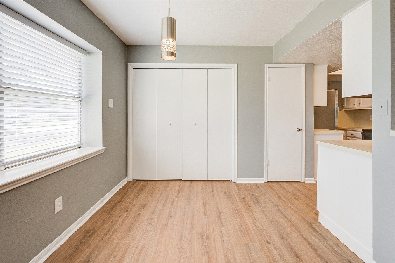 Building Photo - 11602 Lennington Ln