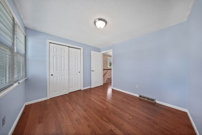Building Photo - 6 Ellery St