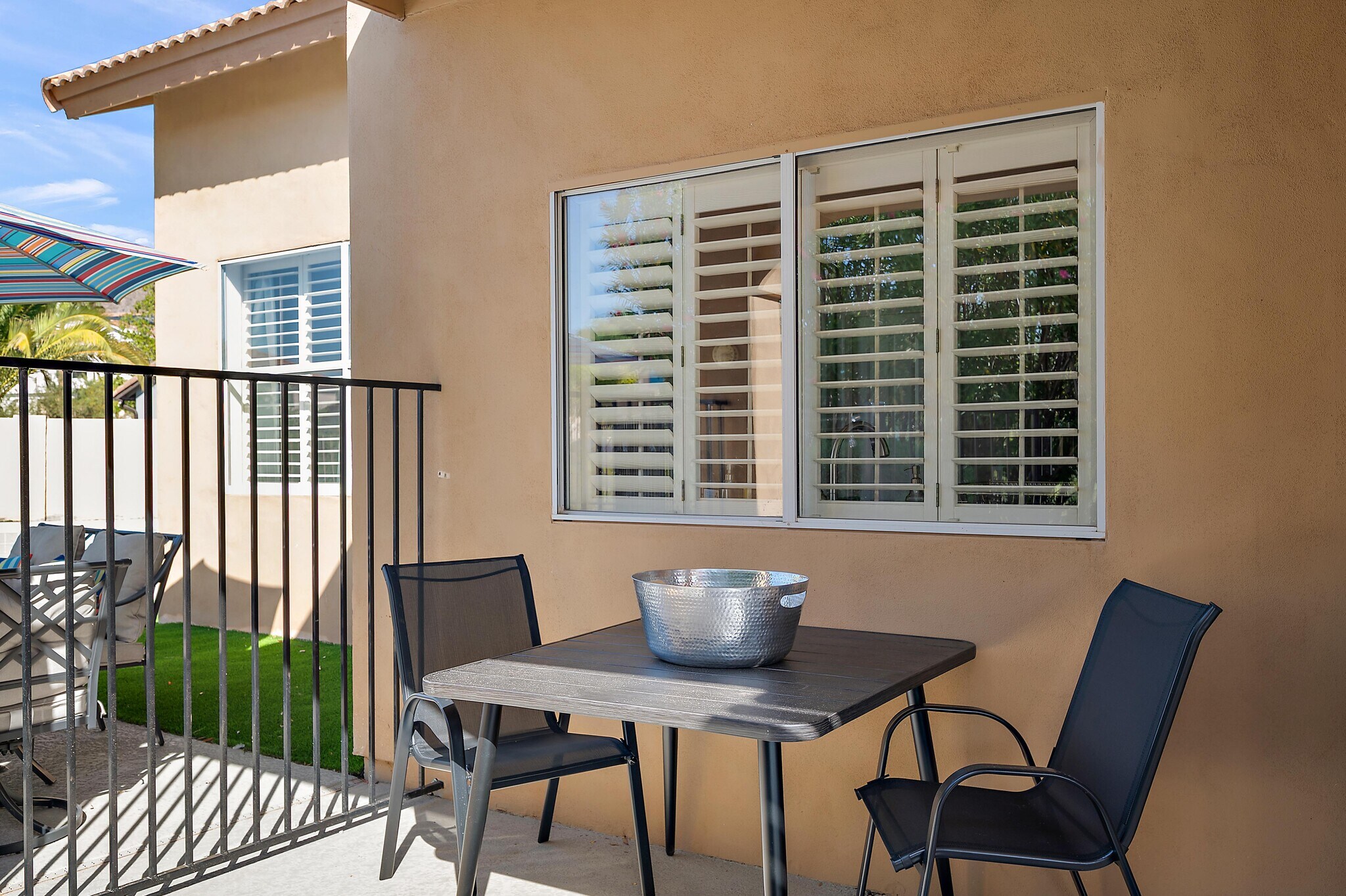 Building Photo - 13010 E Shangri La Rd