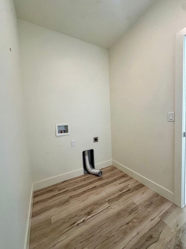 Building Photo - Beautiful Summerfield Home for RENT!!