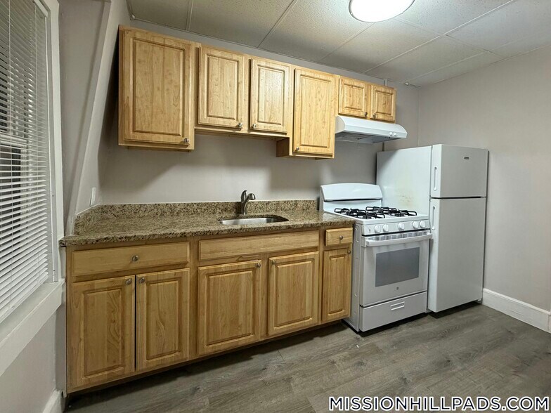 Building Photo - 54 Blue Hill Ave