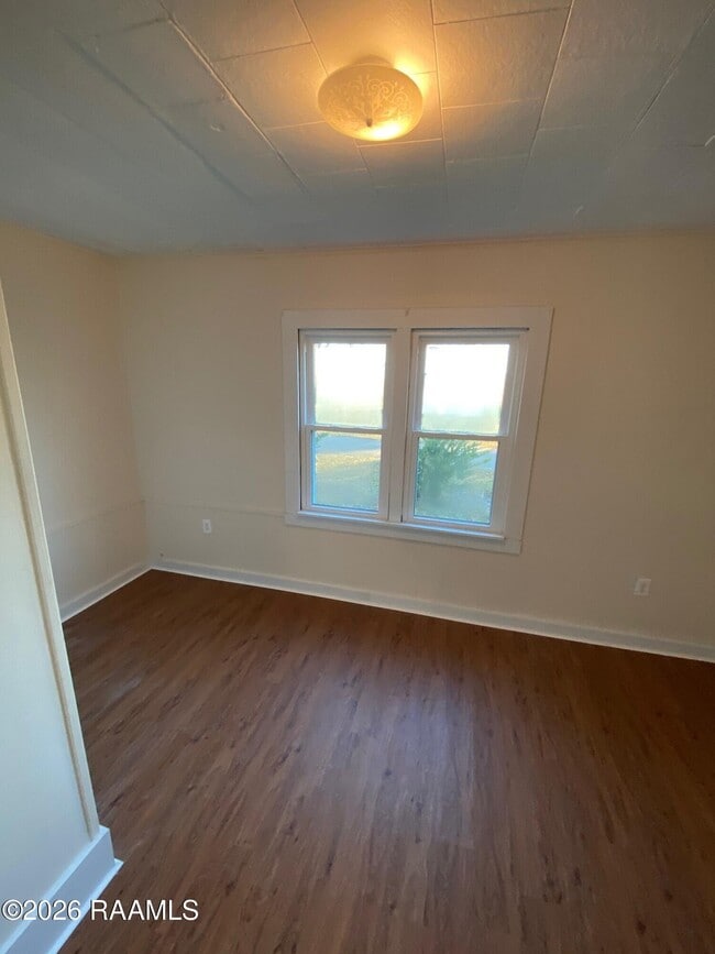 Building Photo - 1011 Latiolais Rd