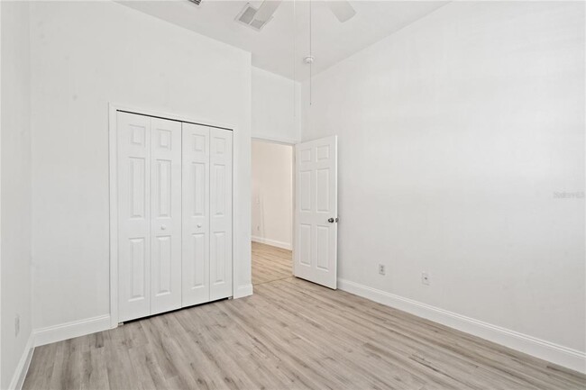 Building Photo - 7421 Arlington Grove Cir