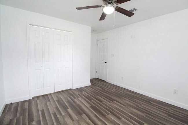 Building Photo - 4BR Home with LVP Flooring, Open Layout & Large Backyard Near Dogwood