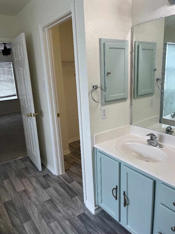 Building Photo - 551 Bridle Ridge
