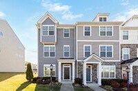 Building Photo - 6418 Cassia Loop