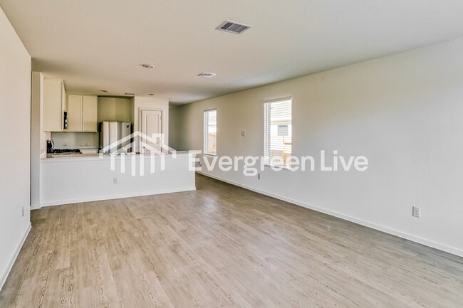 Building Photo - 737 Magnolia Creek Dr