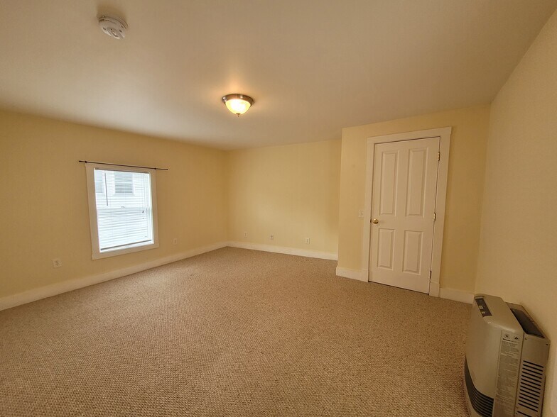 Building Photo - 30 Winter St