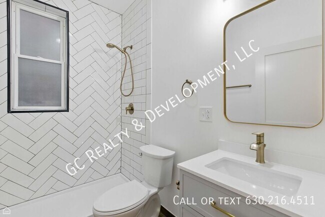Building Photo - 1928 W 21st St