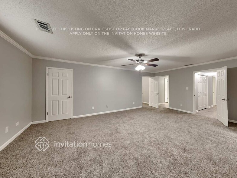 Building Photo - 1547 Golf Link Dr