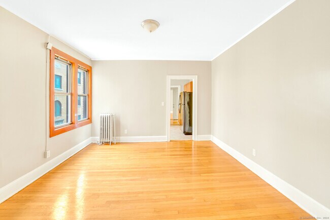 Building Photo - 35-39 Sumner St