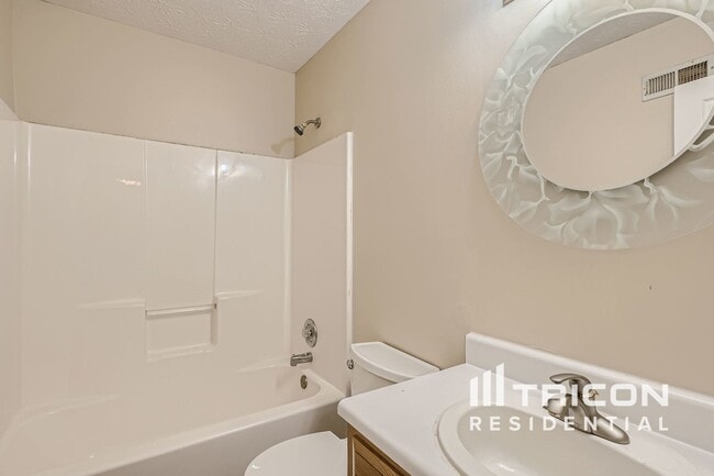 Building Photo - 12258 Cypress Way