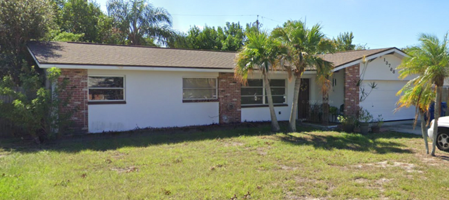 Building Photo - 13788 Montego Dr