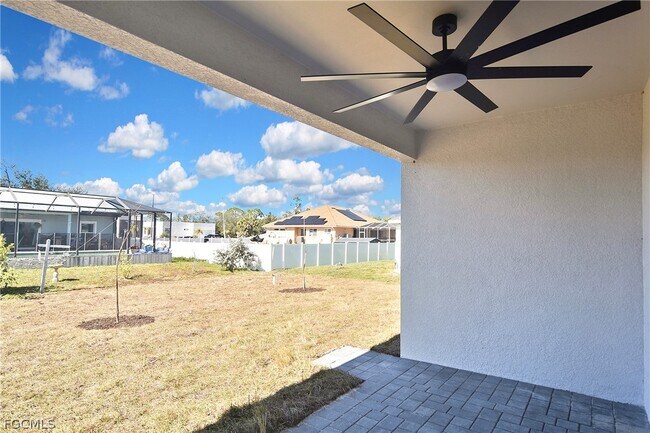 Building Photo - 1906 Northwest 28th Ave