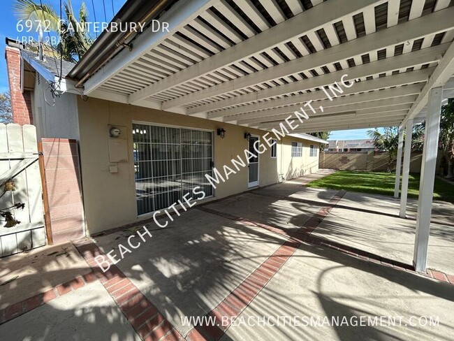 Building Photo - Pet-Friendly 4 Bedroom, 2 Bathroom House w...