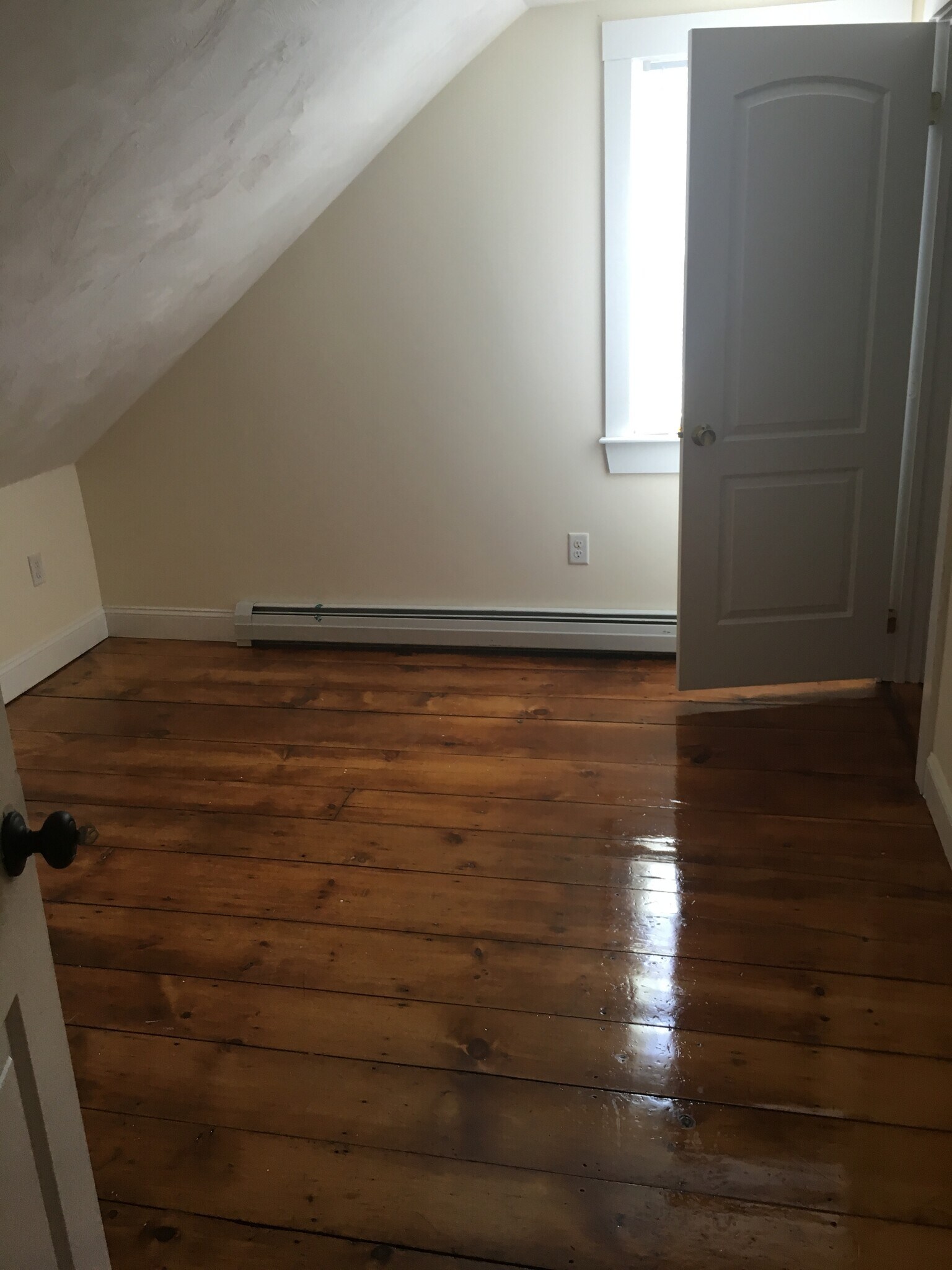 Building Photo - 27-29 Bowers Street