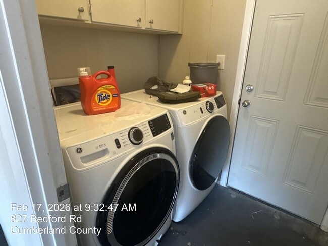 Building Photo - 825 Bedford Rd