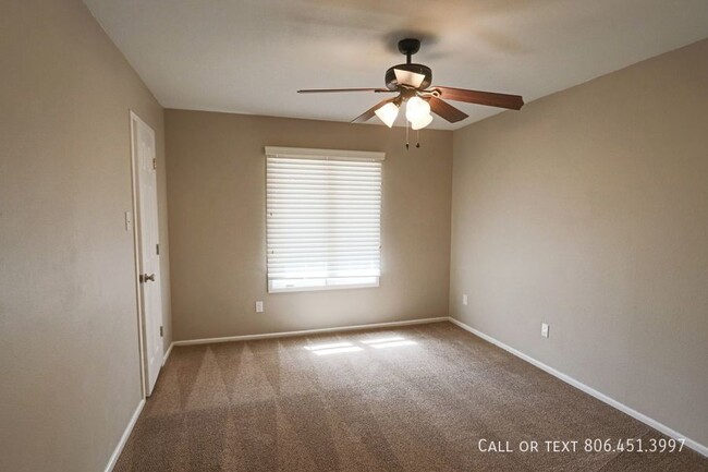 Building Photo - Amazing 3 bed, 2 bath in SW Lubbock!