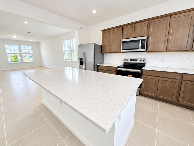 Building Photo - 4540 Orchard View Aly