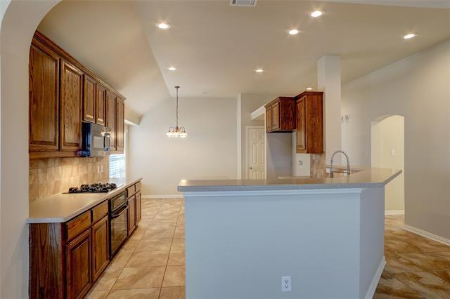 Building Photo - 6723 Lee Meadow Dr