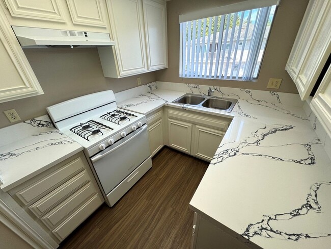 Building Photo - Coastal Living in Port Hueneme – 2 Bedroom Condo with Community Amenities