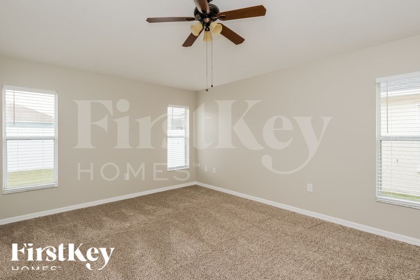 Building Photo - 1620 Bonita Bluff Ct