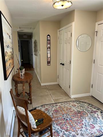 Building Photo - 2156 S Balsam Ct