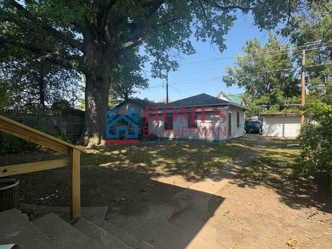 Building Photo - Large Four Bedroom | Two Bath House