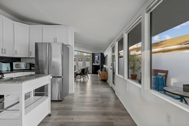 Building Photo - 18015 Santa Rita St