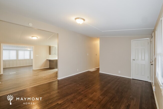 Building Photo - Cozy 3 Bedroom Home in Kansas City