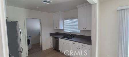 Building Photo - 523 N Lomita St