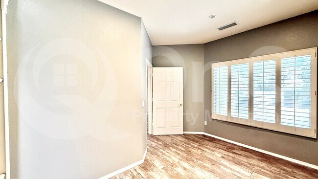 Building Photo - 26154 N 67th Ln