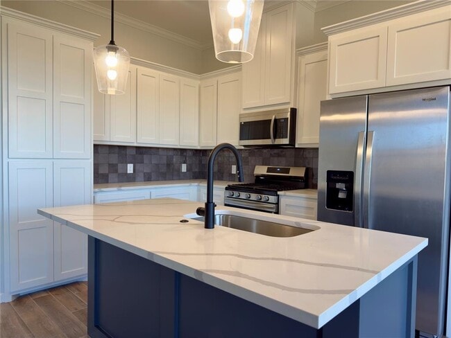 Building Photo - 3301 NW 178th Ter