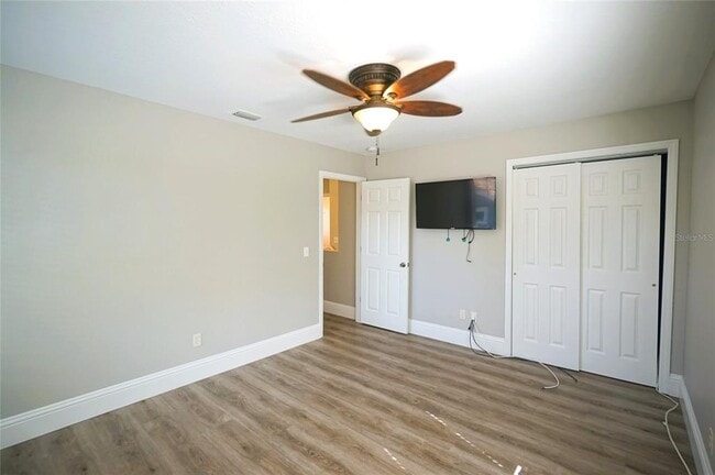 Building Photo - 317 W Hanlon St